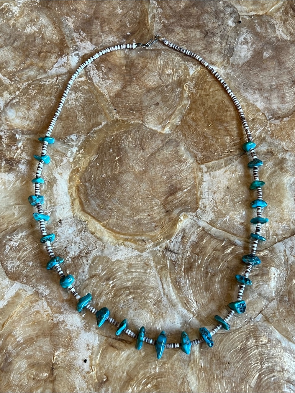 Vintage Genuine kingsman turquoise Chip Bead Necklace 19”